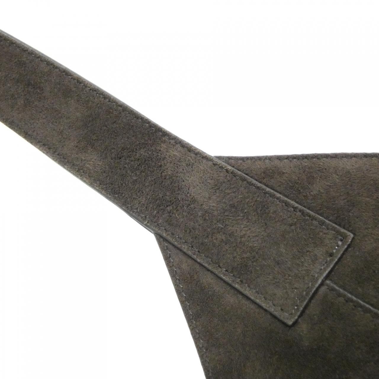 サルヴァトーレフェラガモ 21 A004 ショルダーバッグ