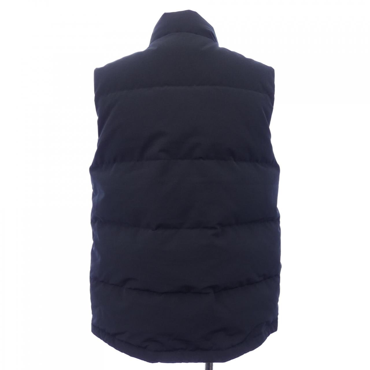 カナダグース CANADA GOOSE BLACK LABEL 2054MB FREESTYLE フリースタイル ダウンベスト