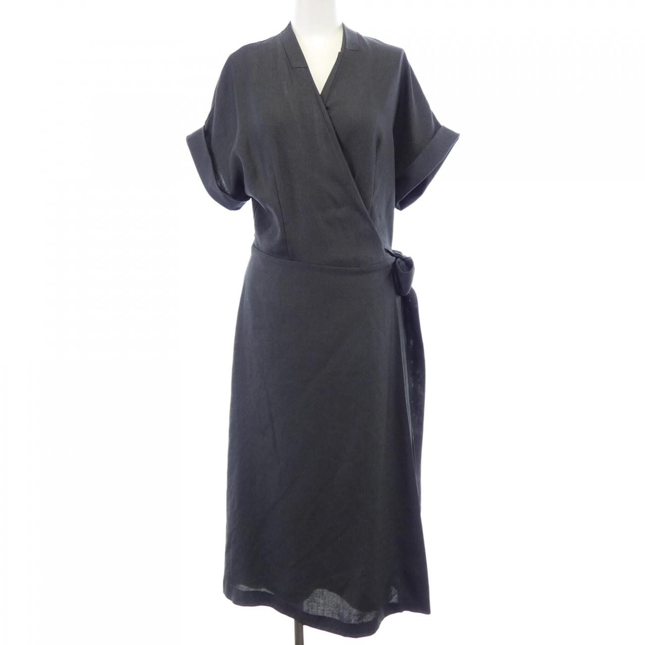 ベイジュ BEIGE. ワンピース