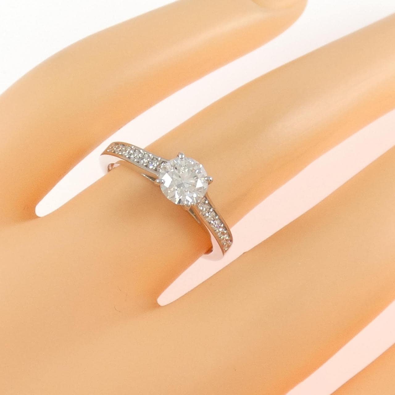 PT900 ダイヤモンド リング 0.635CT F VVS2 3EXT H&C