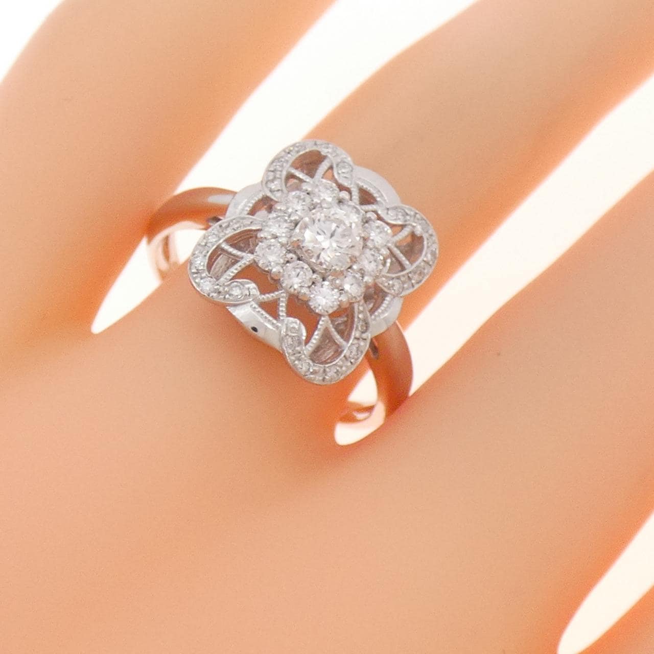 PT900钻石戒指，0.207克拉