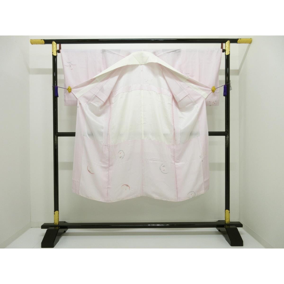 Nagajun undergarment, Yuzen processing, wide collar