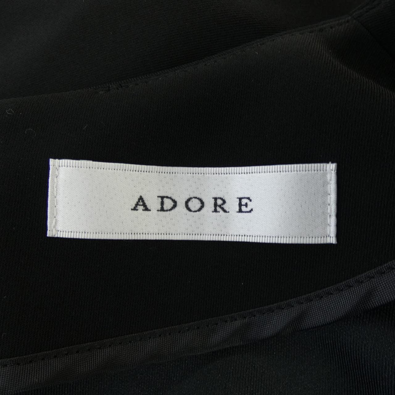 アドーア ADORE ワンピース