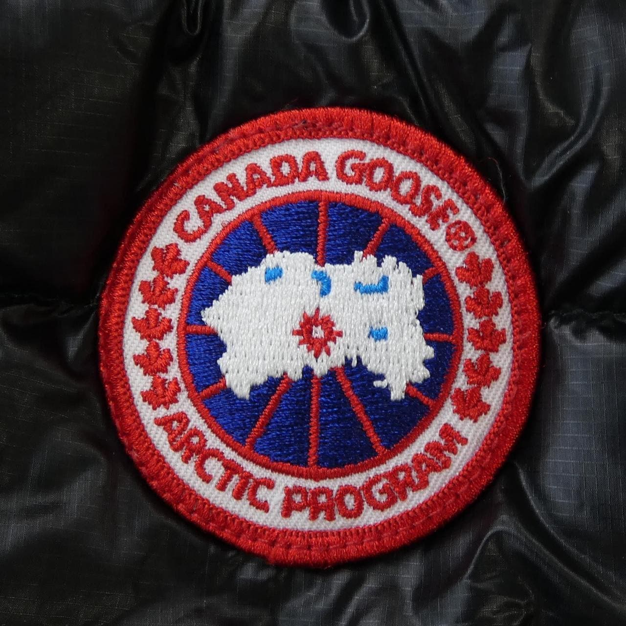 カナダグース CANADA GOOSE ダウンジャケット