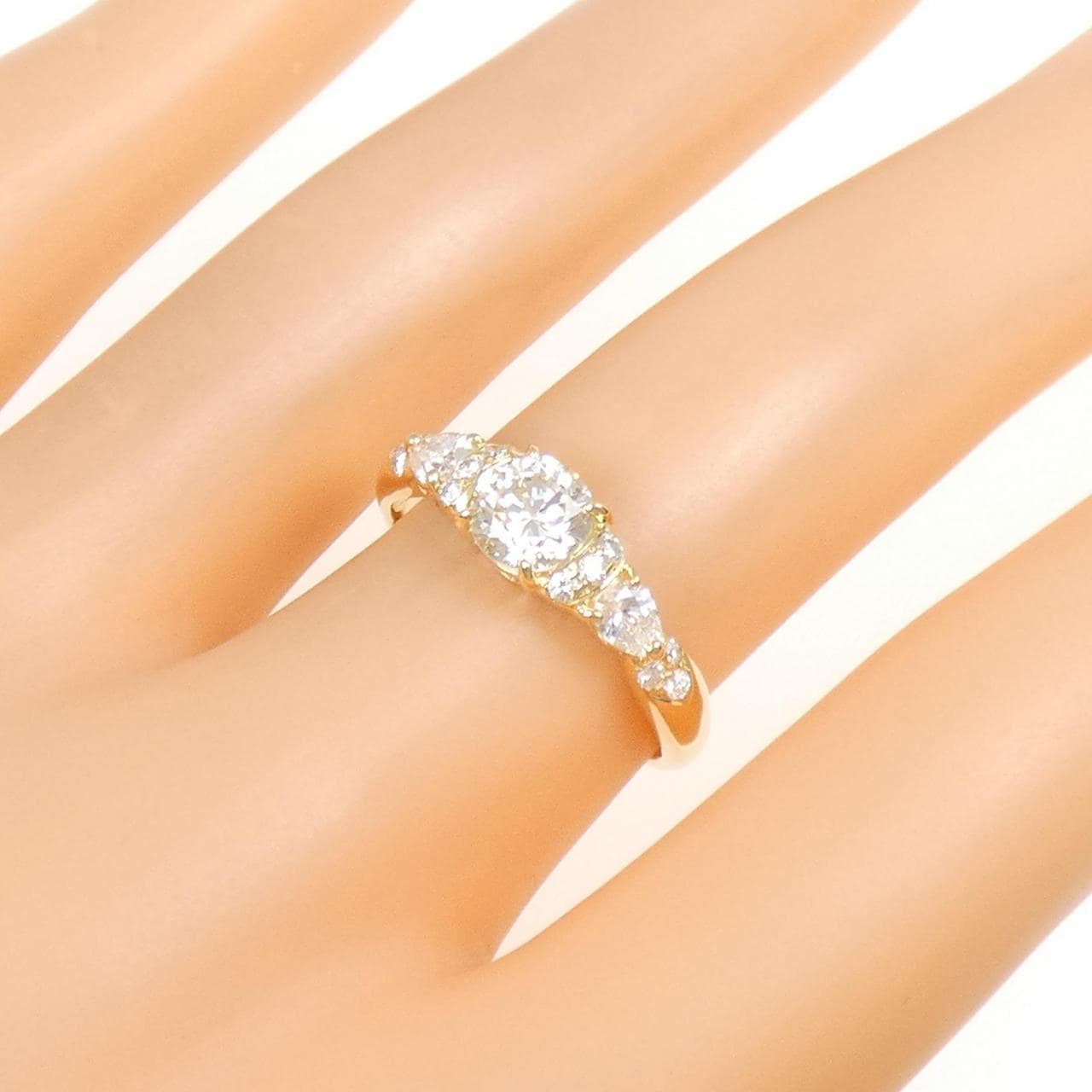 K18YG ダイヤモンド リング 0.68CT