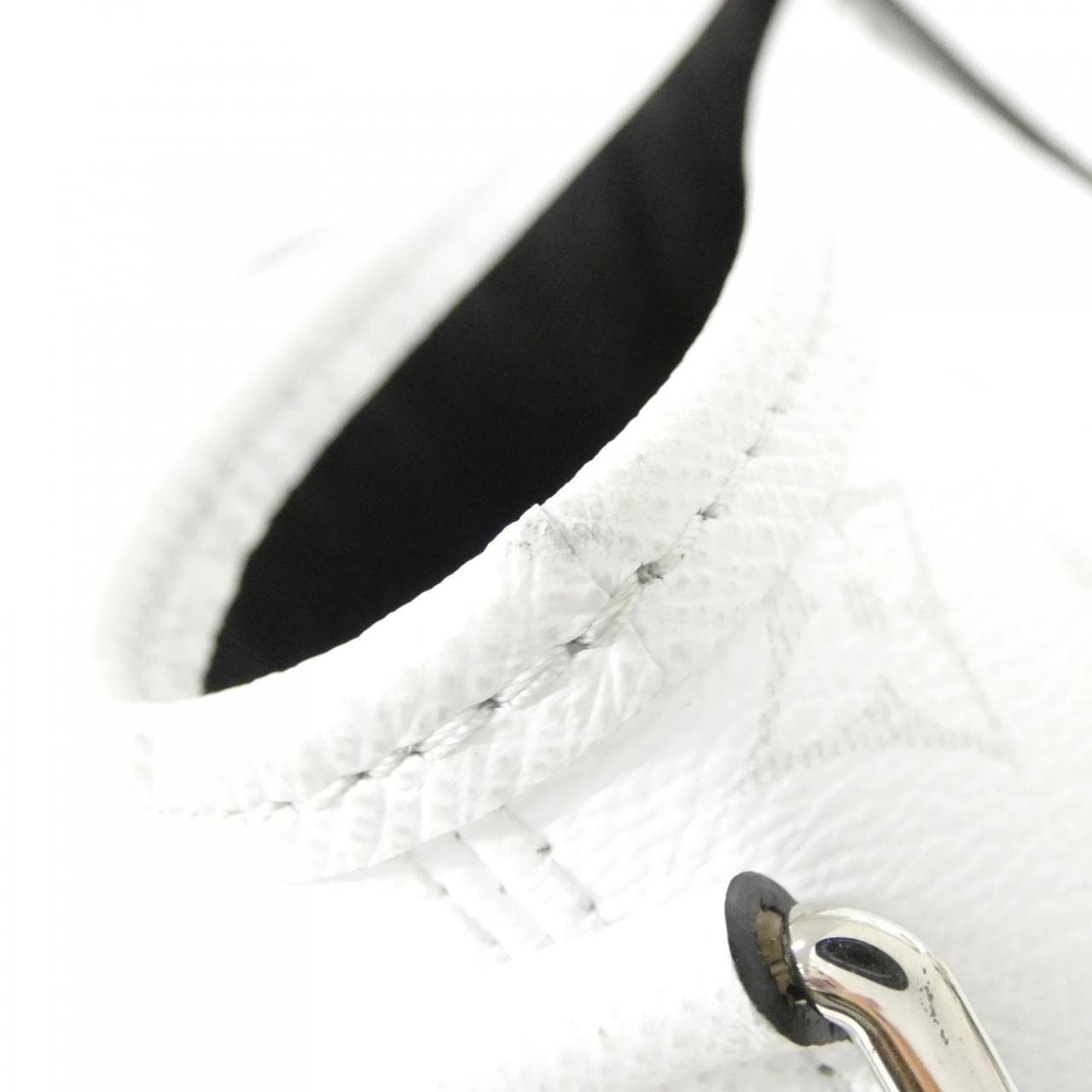LOUIS VUITTON Taiga Rama 週末托特包 M30919 包