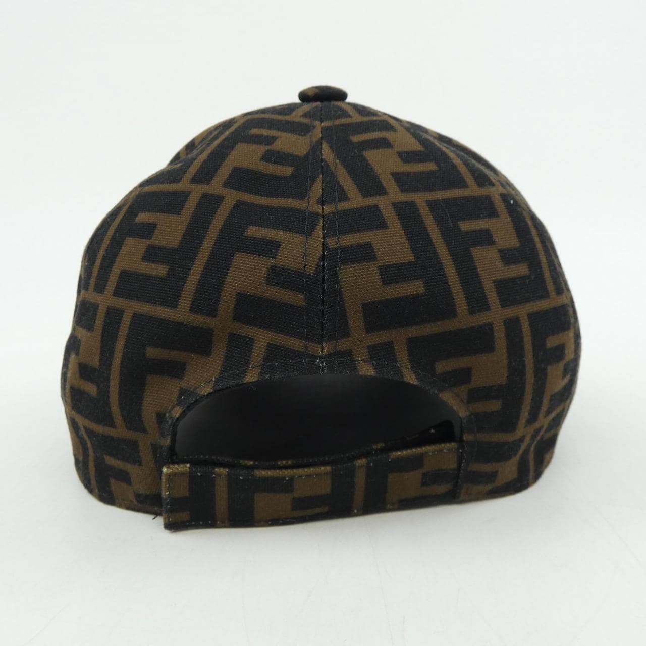 フェンディ FENDI FXQ768 A660 キャップ
