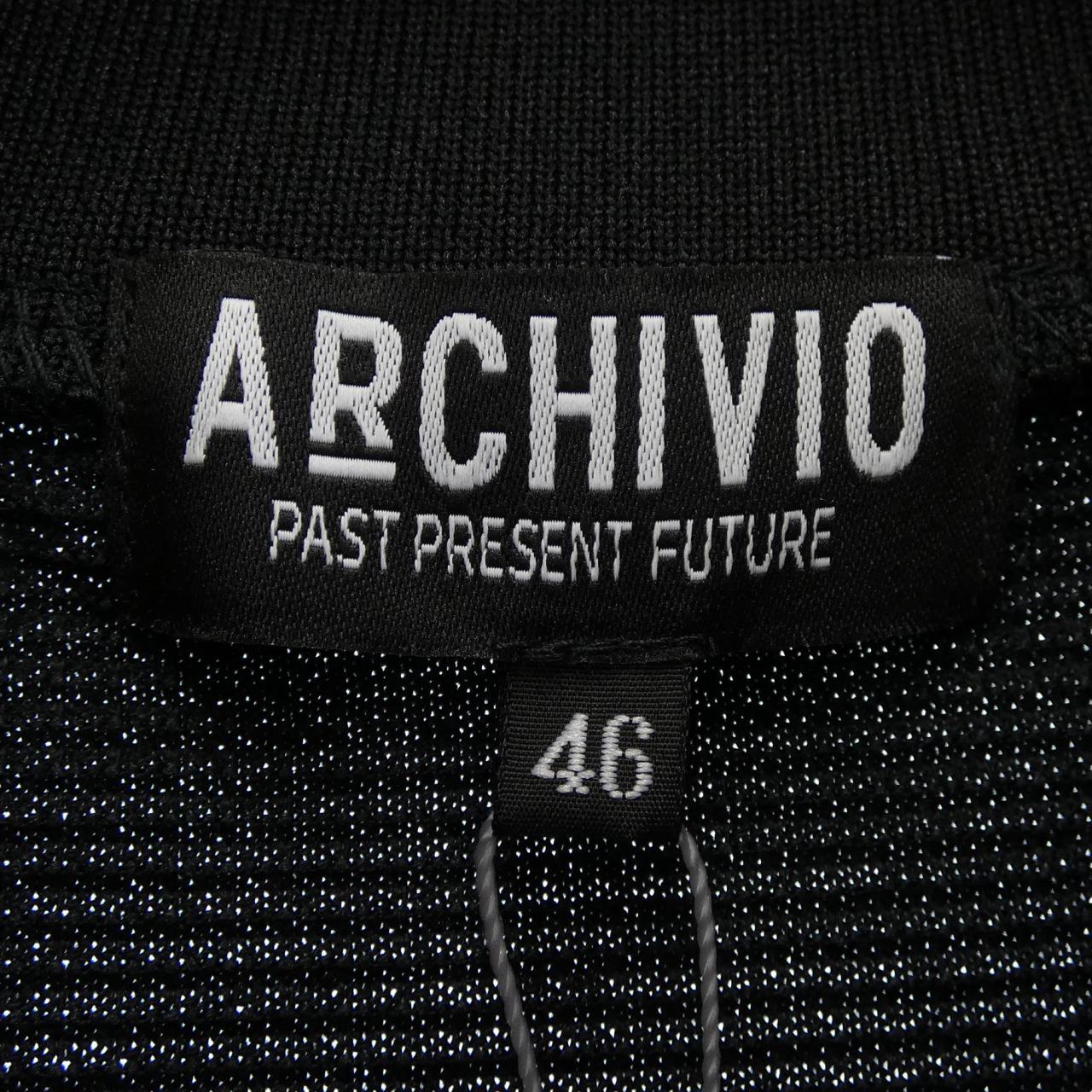 アルチビオ ARCHIVIO トップス