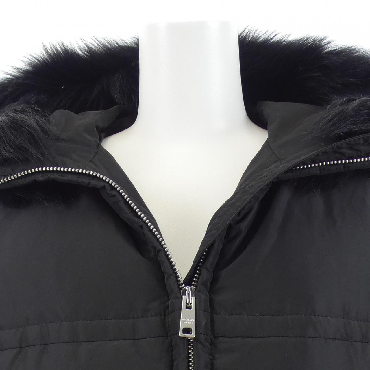 プラダ PRADA トライアングルロゴ 291794 R202 1060 ダウンコート