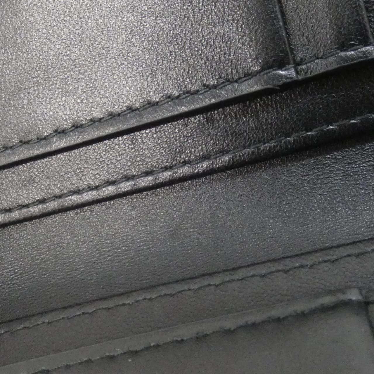 クリスチャンディオール LADY DIOR DHALIA WALLET S6037ONMJ 財布