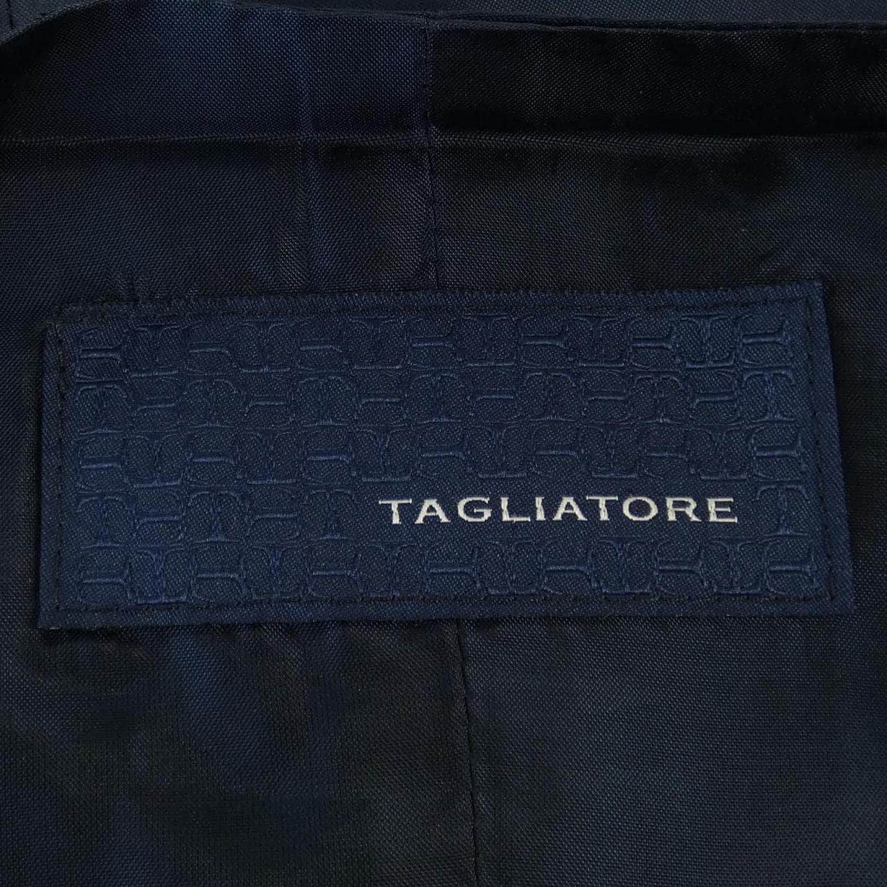 タリアトーレ TAGLIATORE ベスト