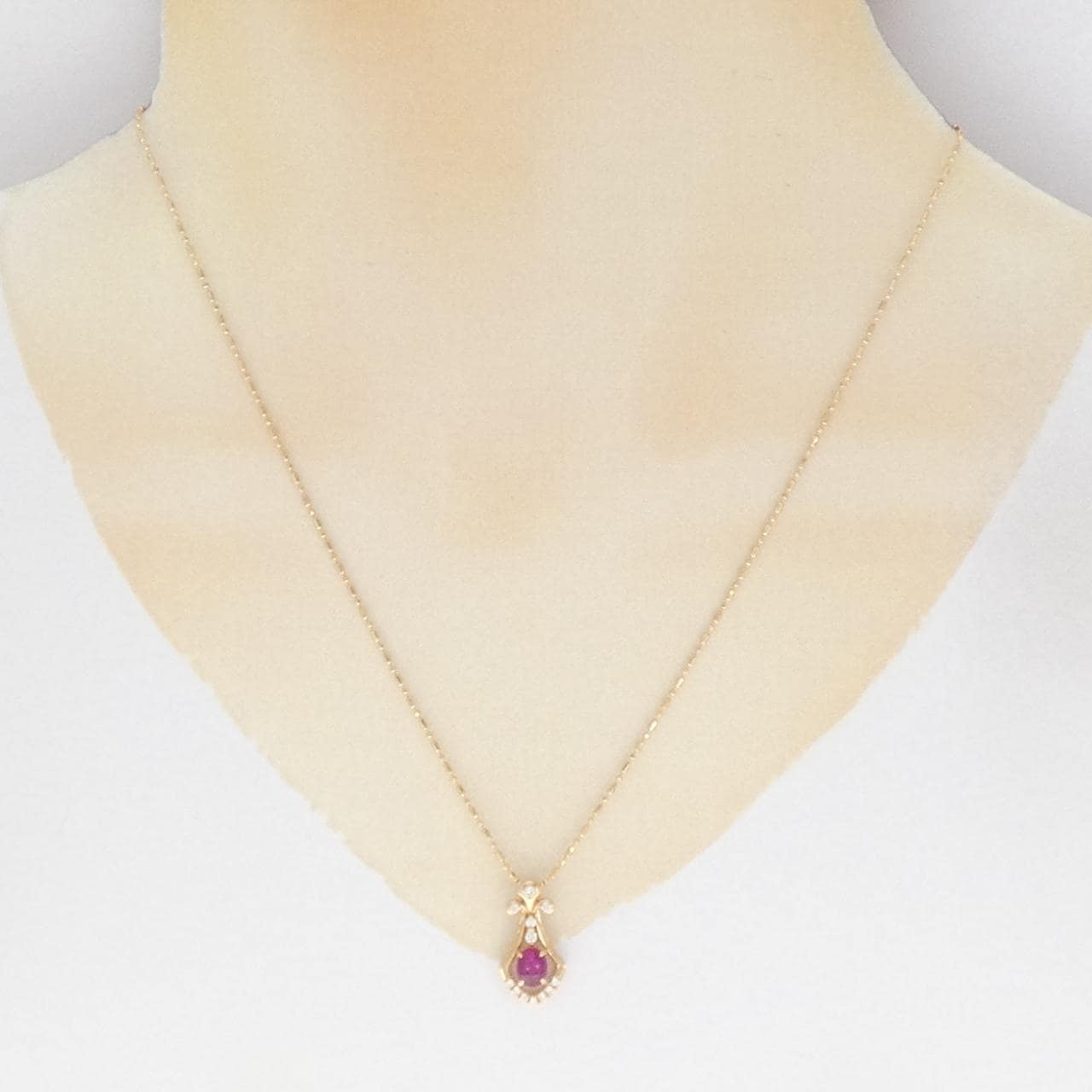 K18PG スタールビー ネックレス 0.82CT