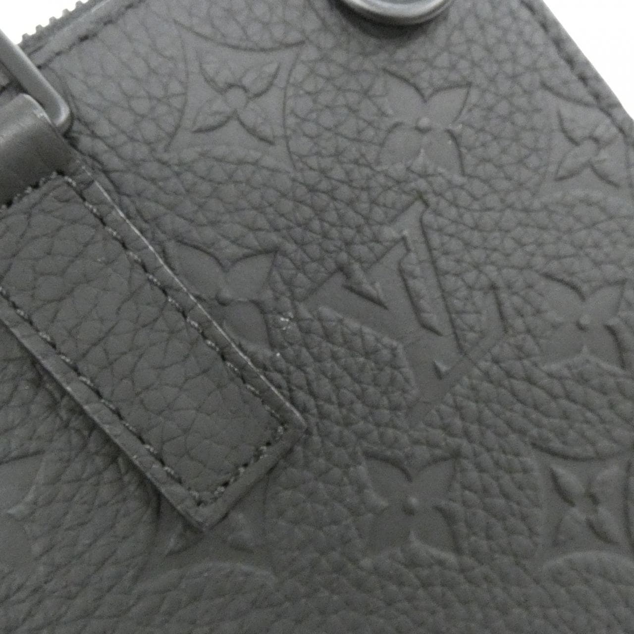 ルイヴィトン トリヨン モノグラム サックプラ メッセンジャー M55924 バッグ