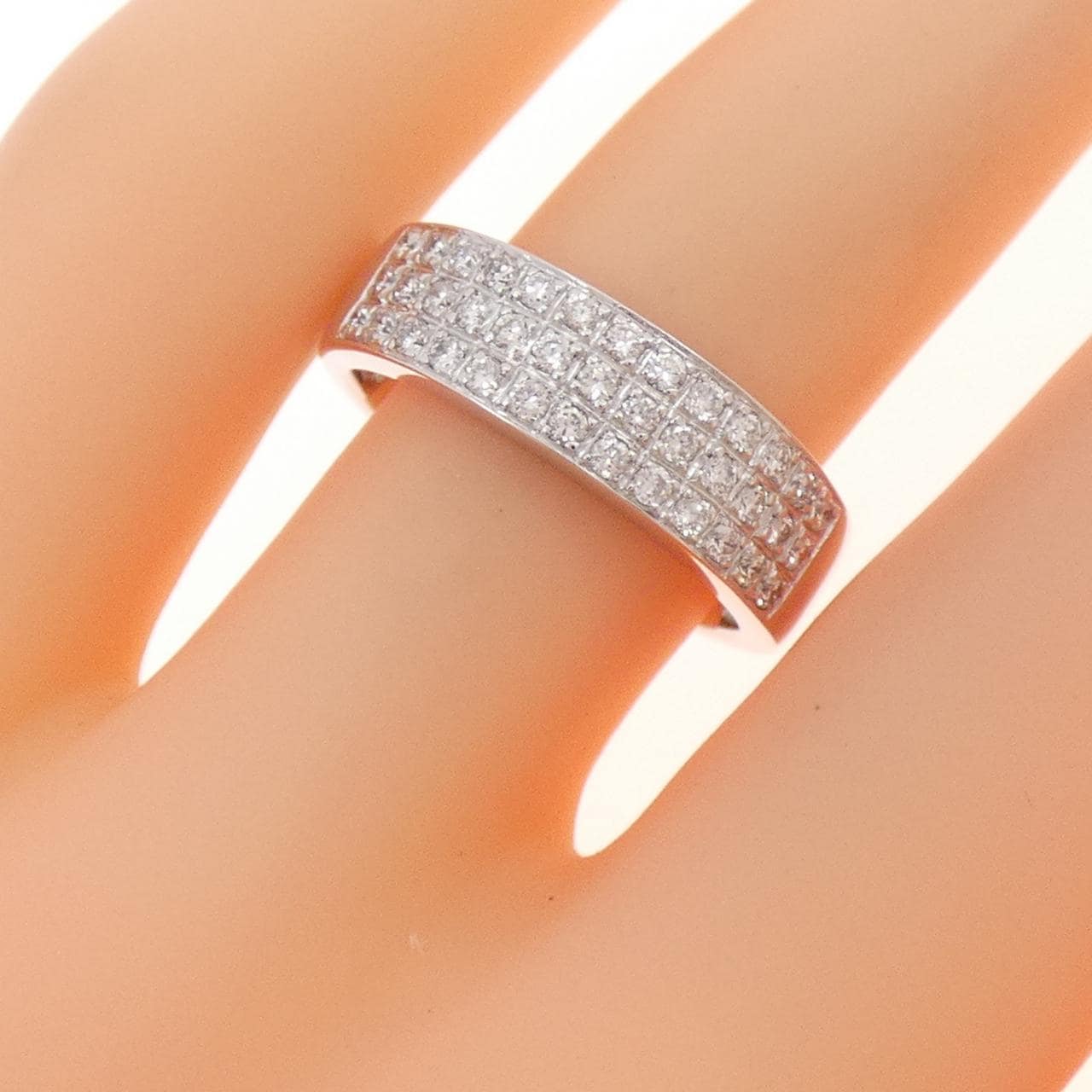 K18WG パヴェ ダイヤモンド リング 0.38CT