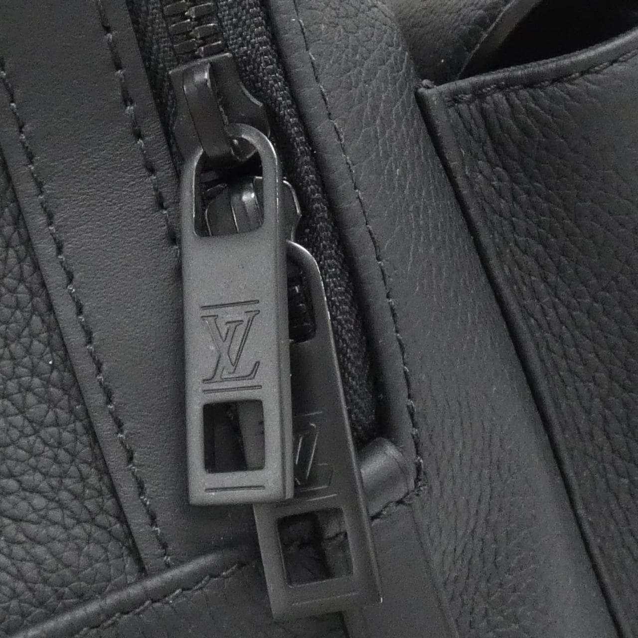 ルイヴィトン LVアエログラム テイクオフ バックパック M57079 リュックサック
