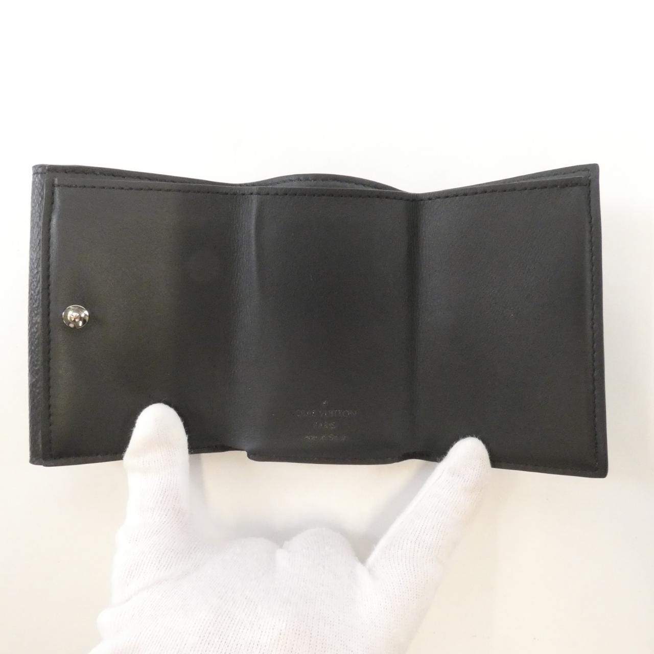 ルイヴィトン モノグラム エクリプス ディスカバリー コンパクト ウォレット M67630 財布