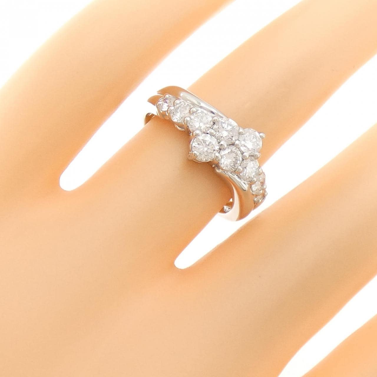PT900 ダイヤモンド リング 1.00CT