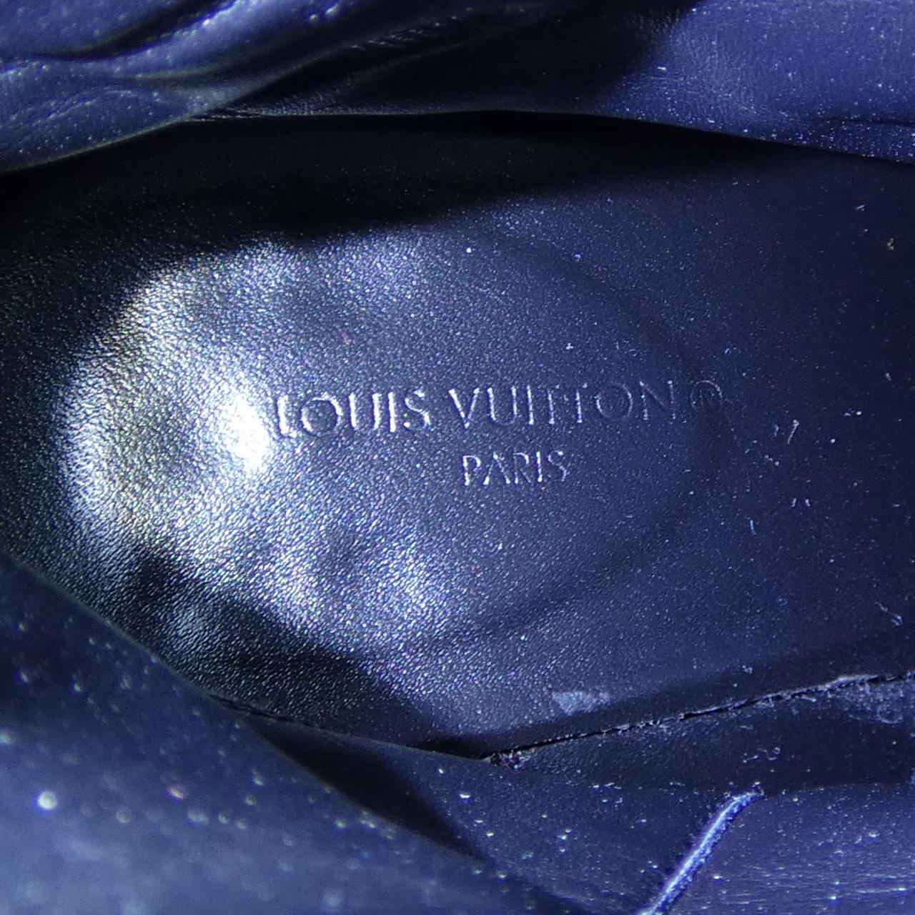 ルイヴィトン LOUIS VUITTON フェイムライン ブーツ