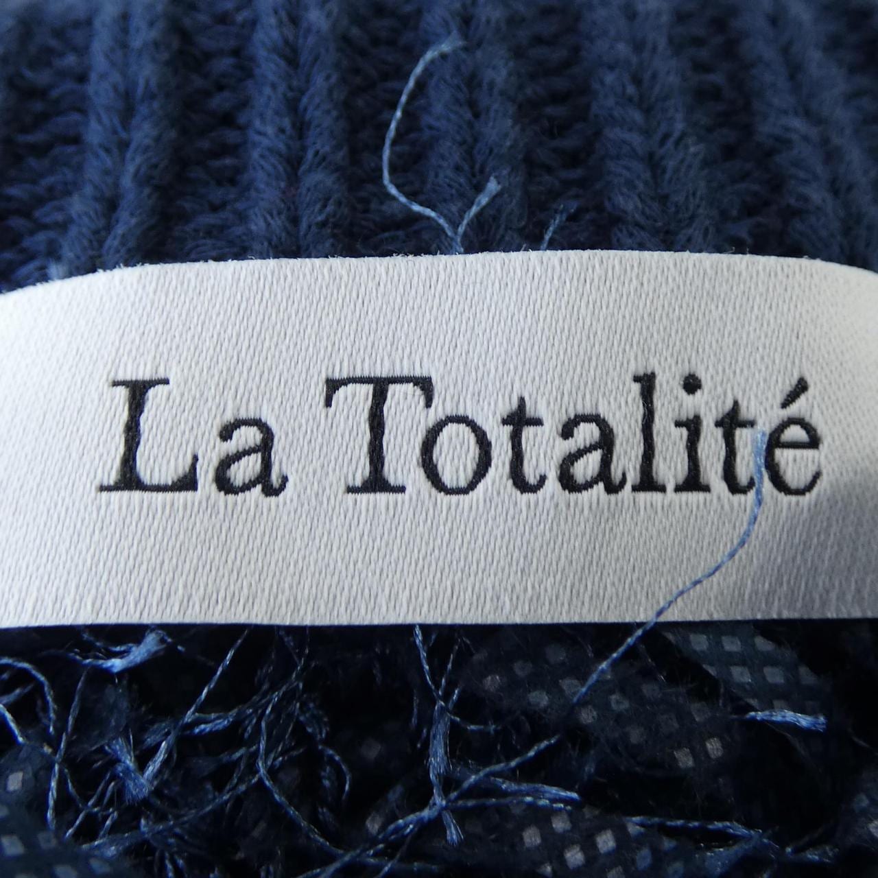 トータリテ TOTALITE ベスト