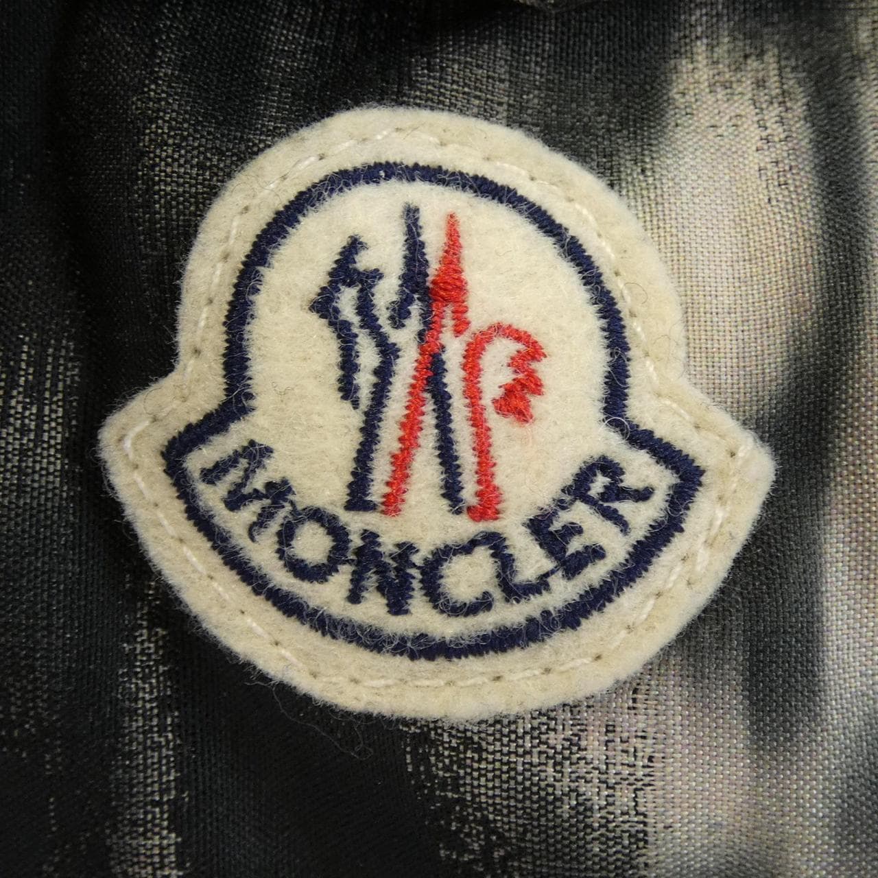 モンクレール MONCLER SABY ダウンジャケット