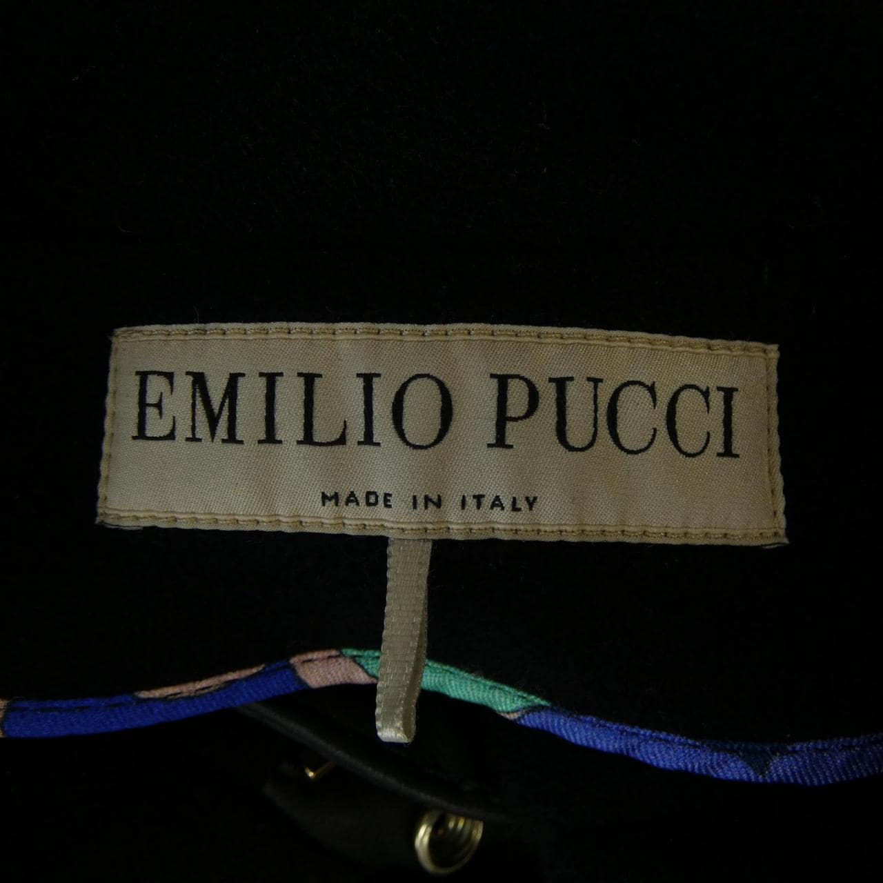エミリオプッチ EMILIO PUCCI 8RRA32 ポンチョ