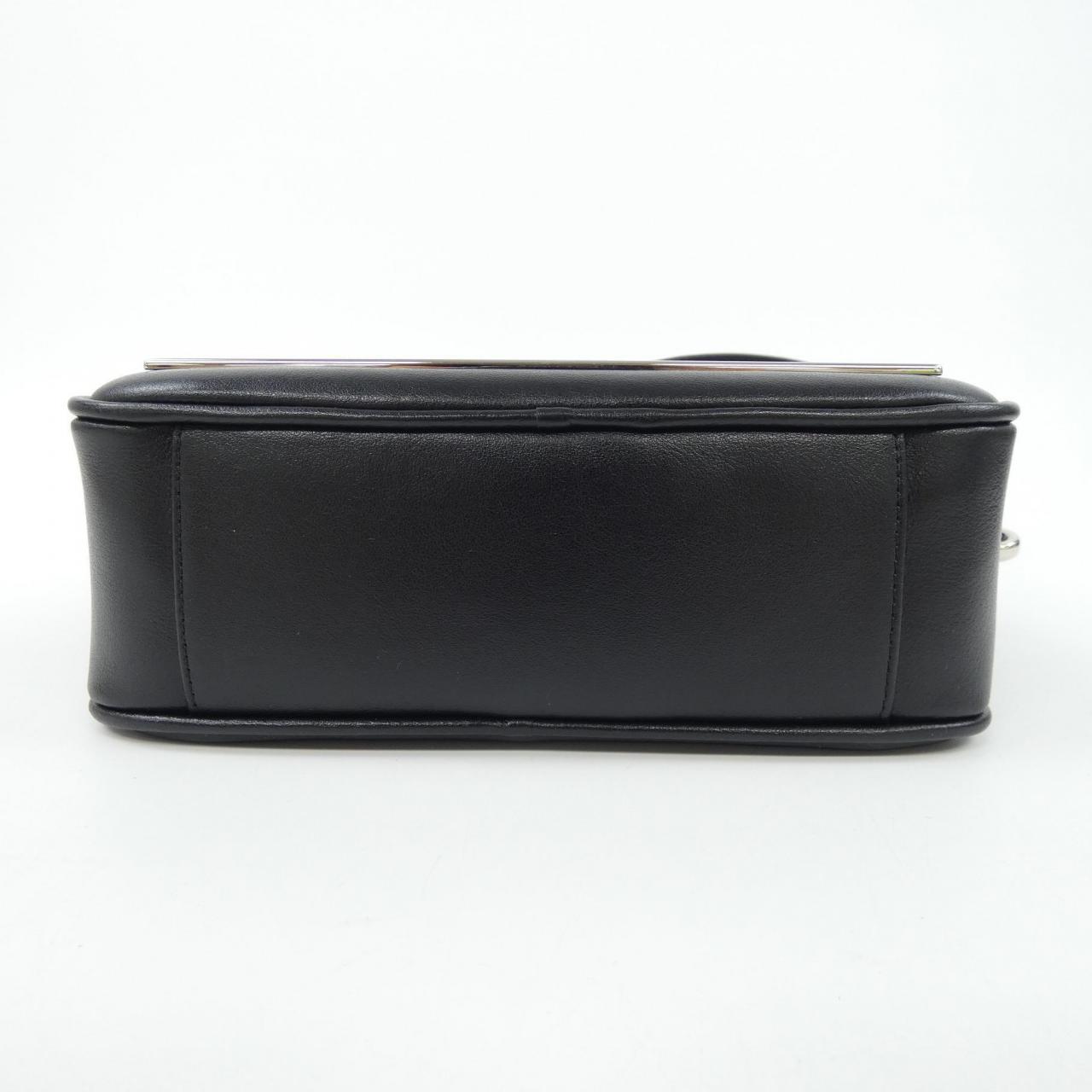 ロジェヴィヴィエ ROGER VIVIER BAG