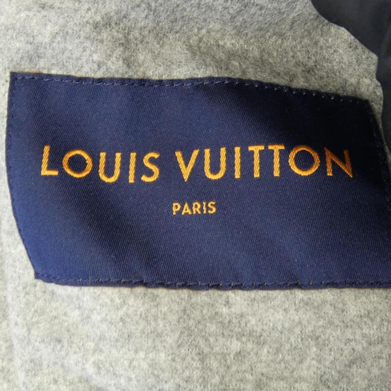 ルイヴィトン LOUIS VUITTON モノグラムボーイフッドパファ HHK72EUY5 ダウンジャケット