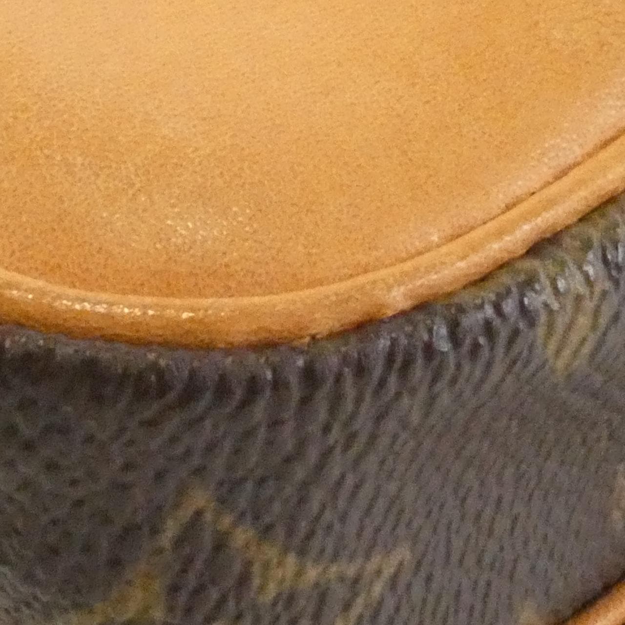 ルイヴィトン モノグラム アマゾン M45236 ショルダーバッグ