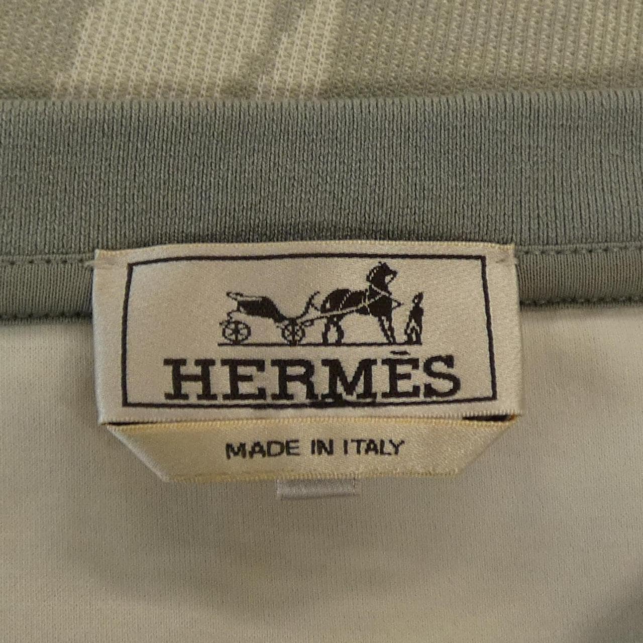 エルメス HERMES トップス
