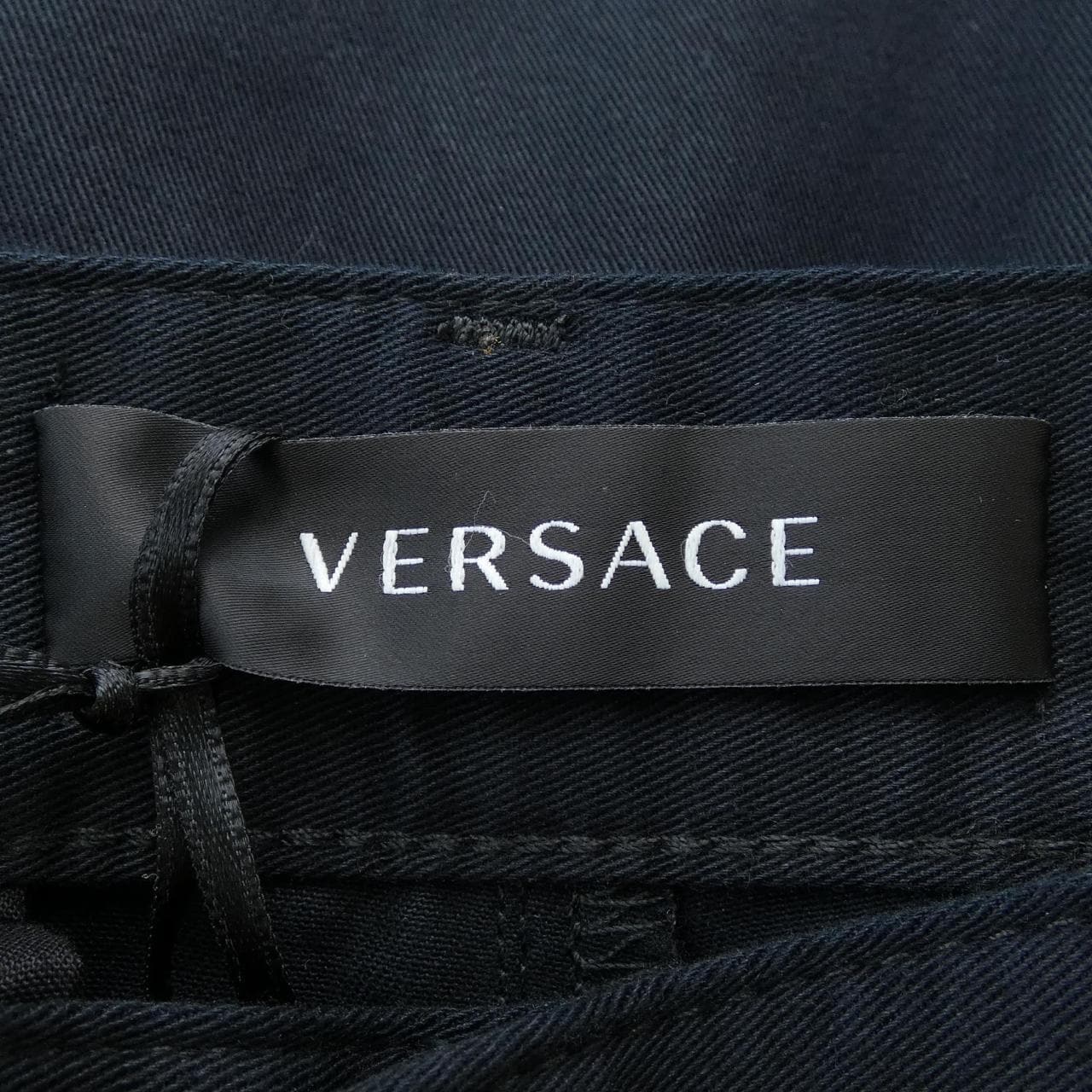 ヴェルサーチェ VERSACE 1014373 ショートパンツ