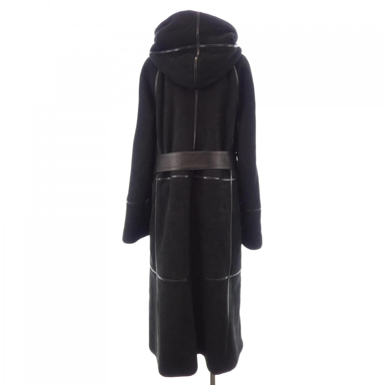 ロエベ LOEWE ムートンコート