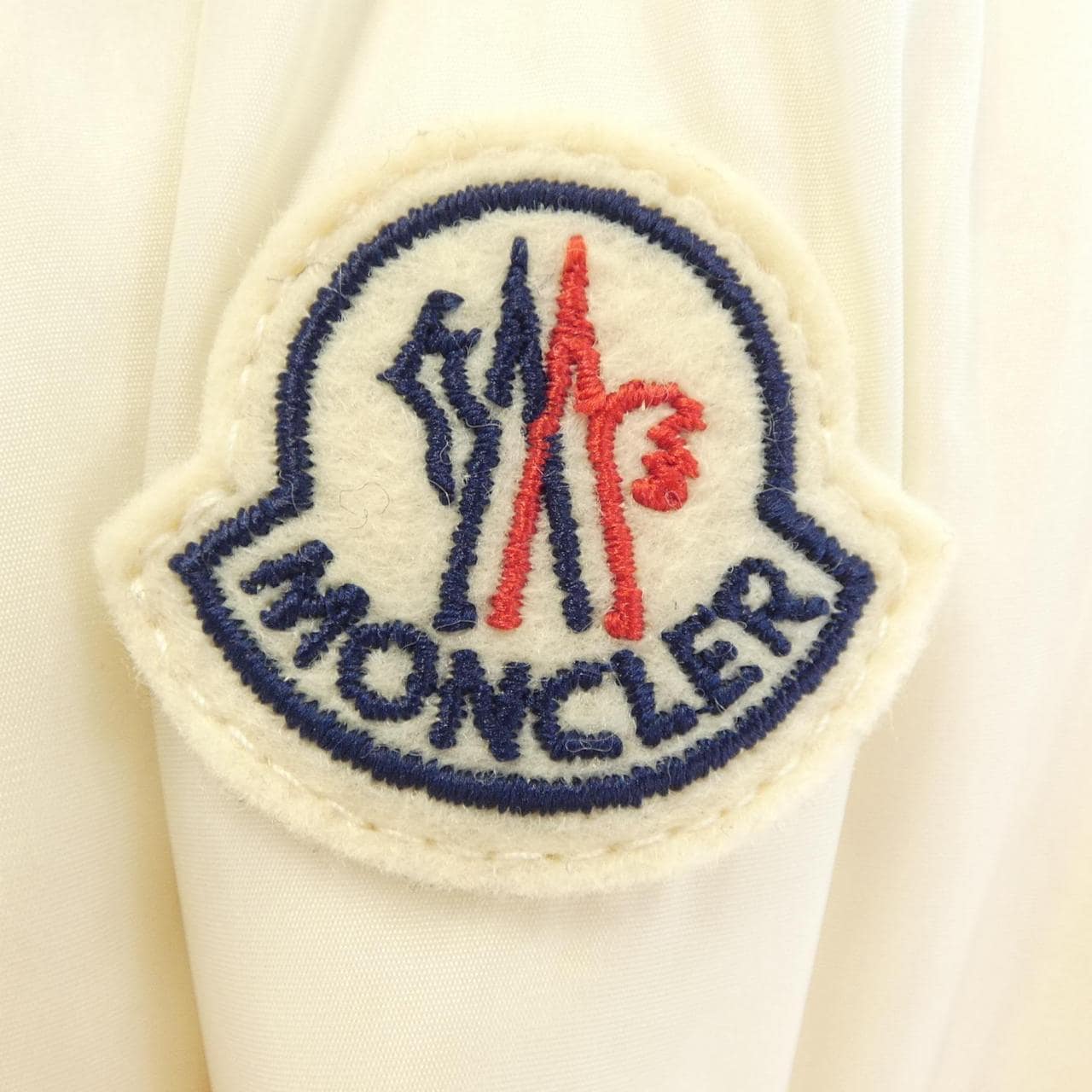 MONCLER蒙克勒羽絨服
