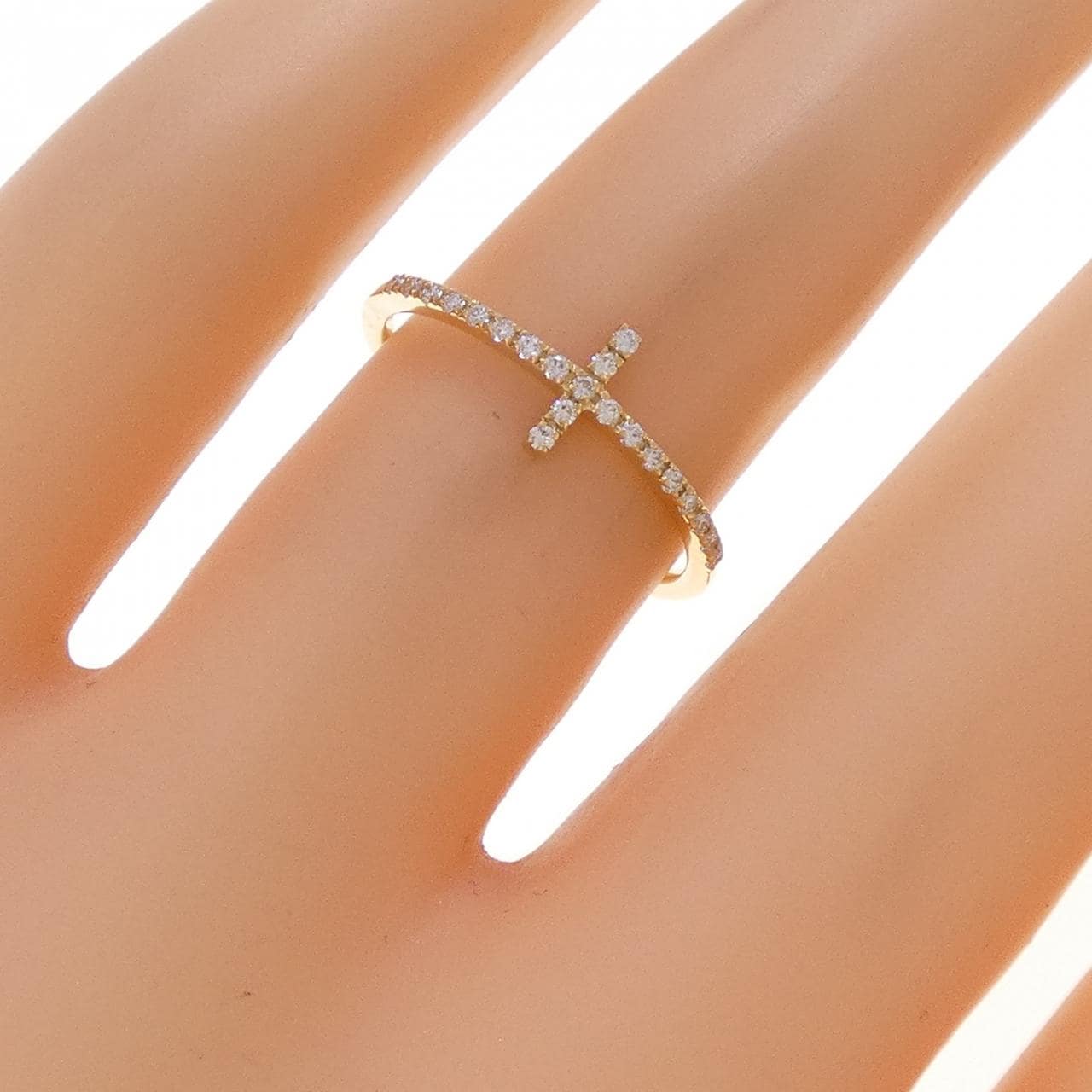 エテ ダイヤモンド リング 0.06CT
