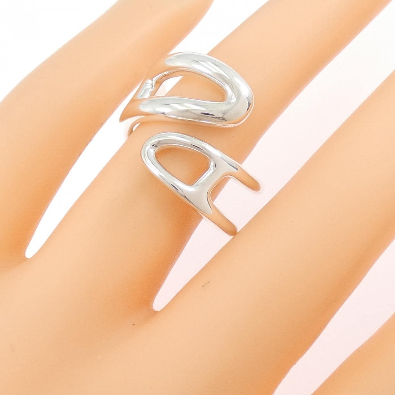 エルメス シェーヌダンクル パンク リング