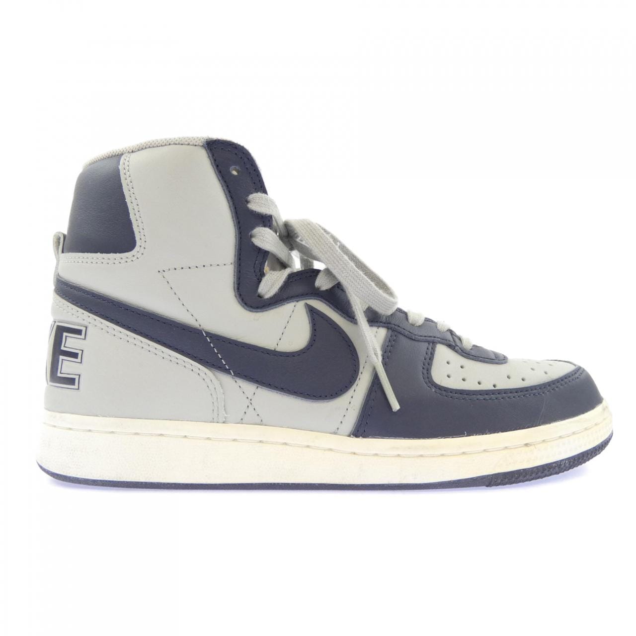 ナイキ NIKE FB1832-001 スニーカー