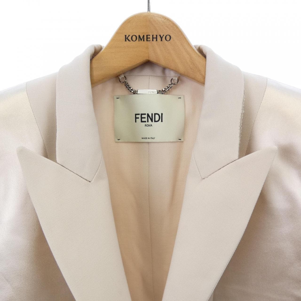 フェンディ FENDI FJ7389　ANQ4 ジャケット