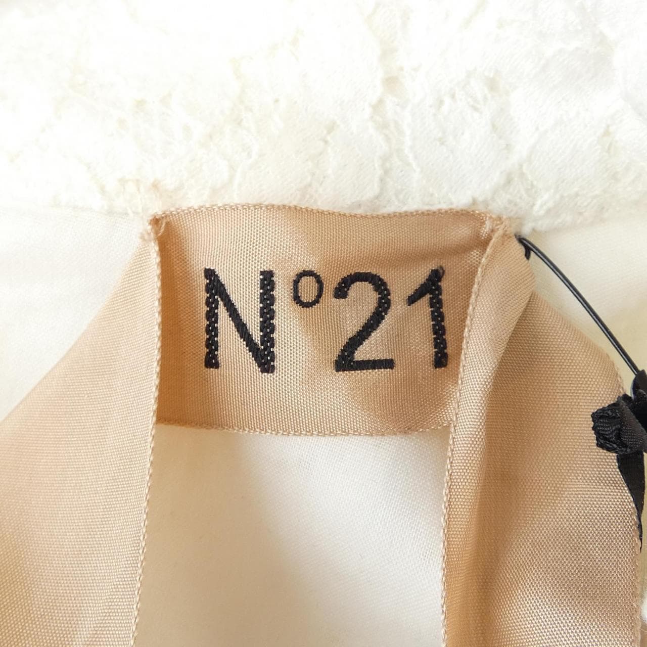 ヌメロヴェントゥーノ N°21 P24EN2S H0624126 ワンピース