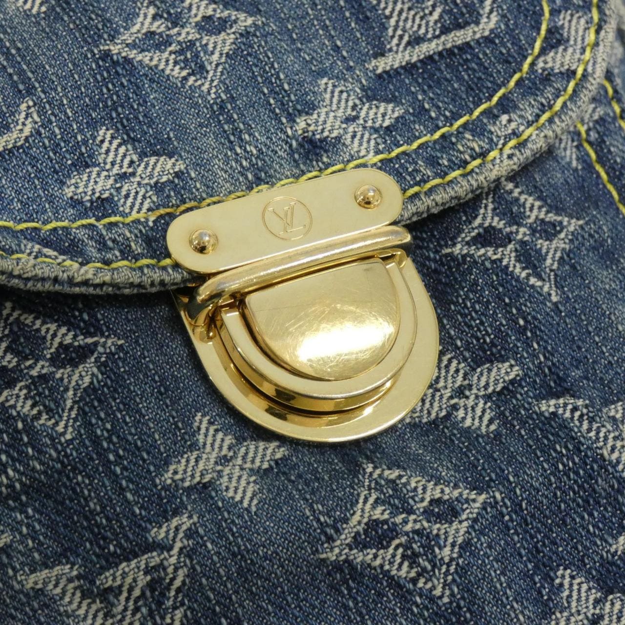 LOUIS VUITTON Monogram牛仔布相机包 M95348 单肩包