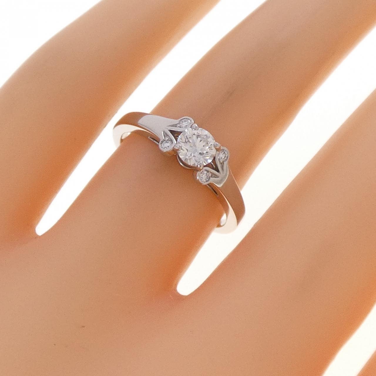 カルティエ バレリーナ リング 0.33CT
