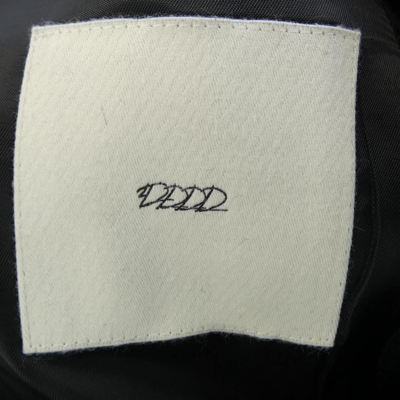 DDDD 0721001 コート