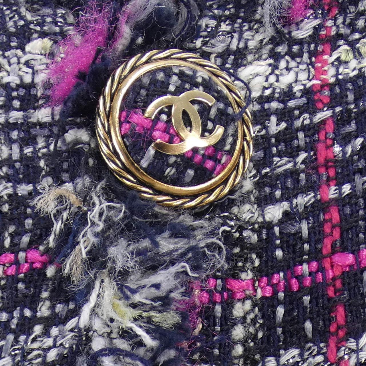 CHANEL CHANEL Court