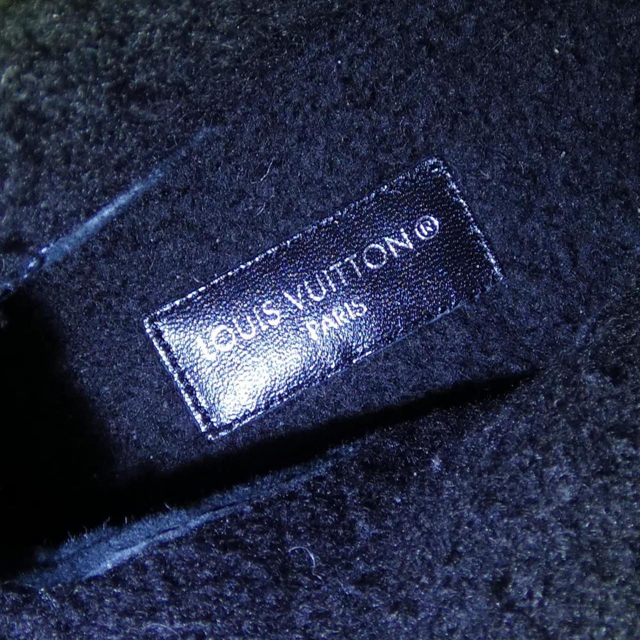 ルイヴィトン LOUIS VUITTON ブーツ