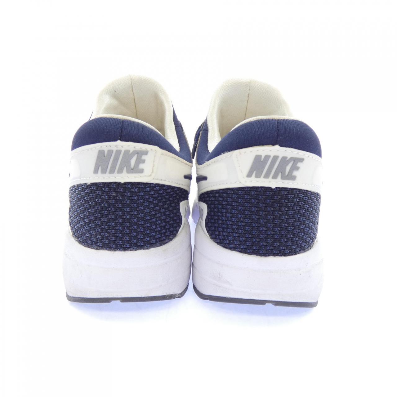 ナイキ NIKE 789695 スニーカー