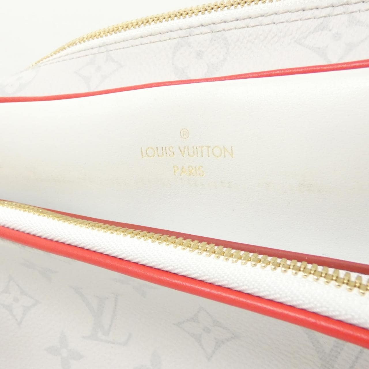 LOUIS VUITTON LVxNBA Nile Messenger PM M45583 Shoulder Bag