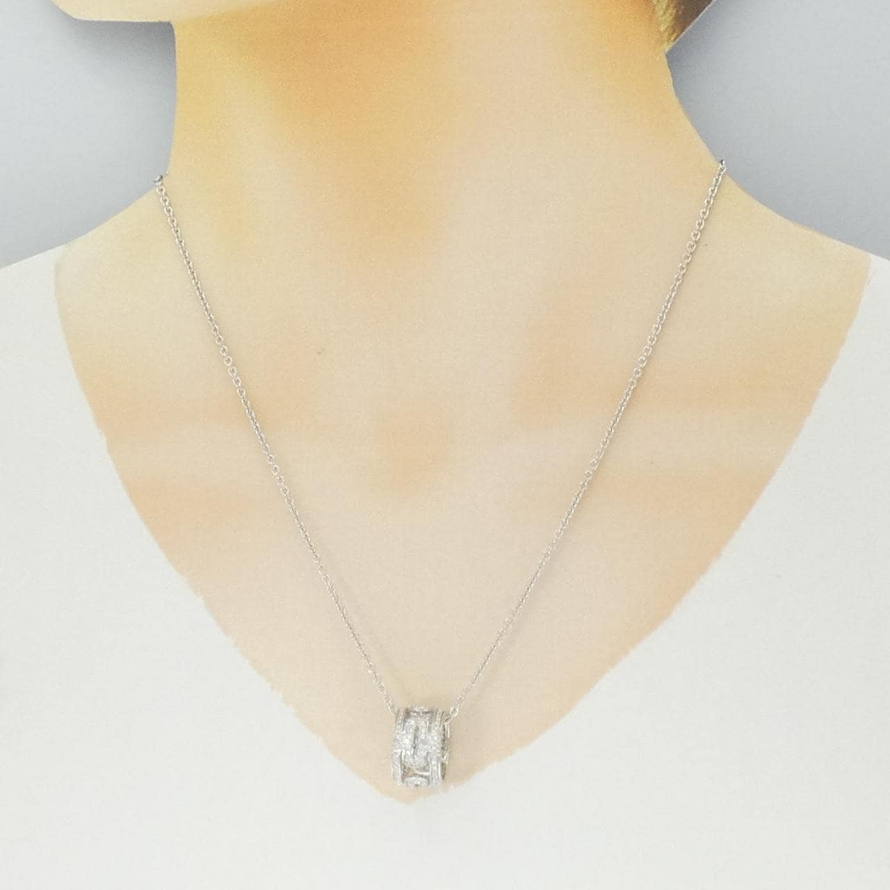 ブルガリ パレンテシオープンワーク フルダイヤ ネックレス