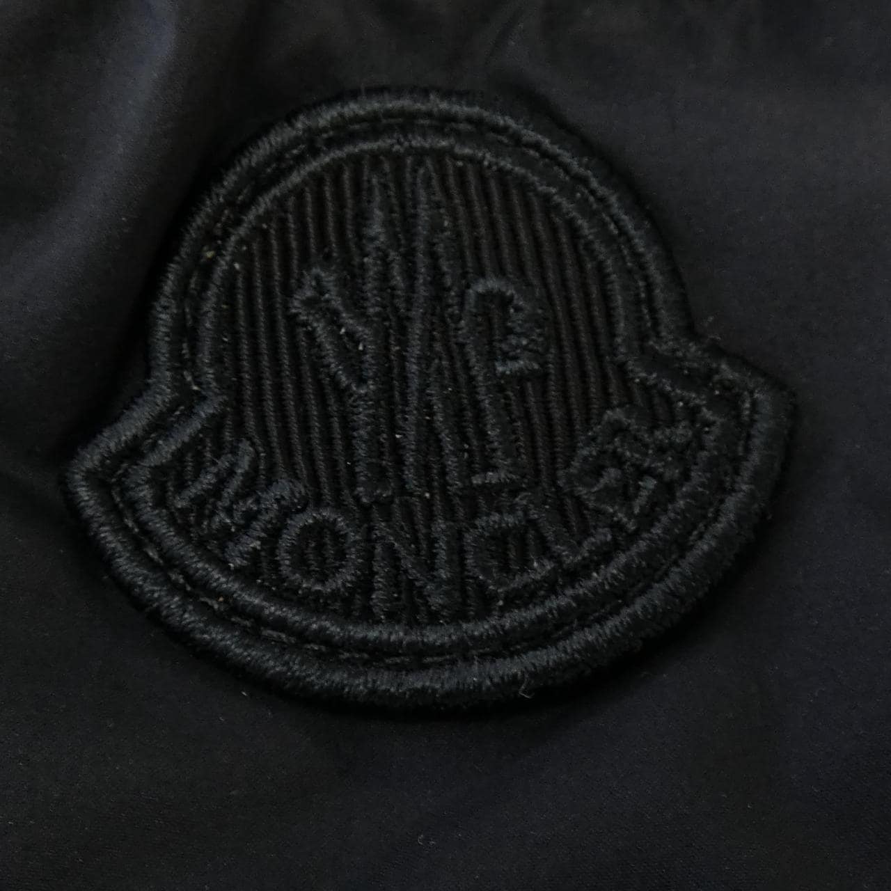 モンクレール MONCLER AUCUN ダウンジャケット