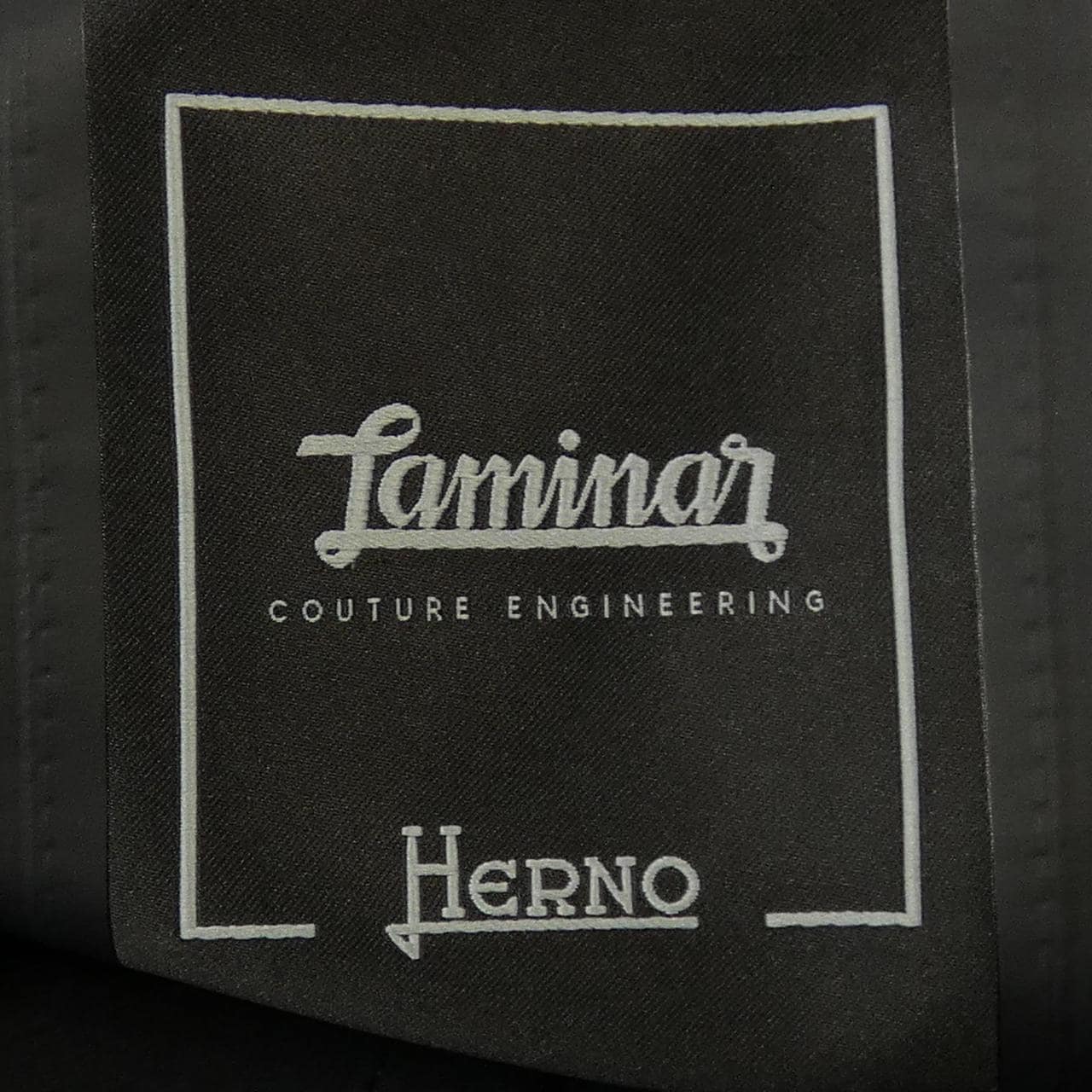 ヘルノ Herno LAMINAR PA00017DL コート