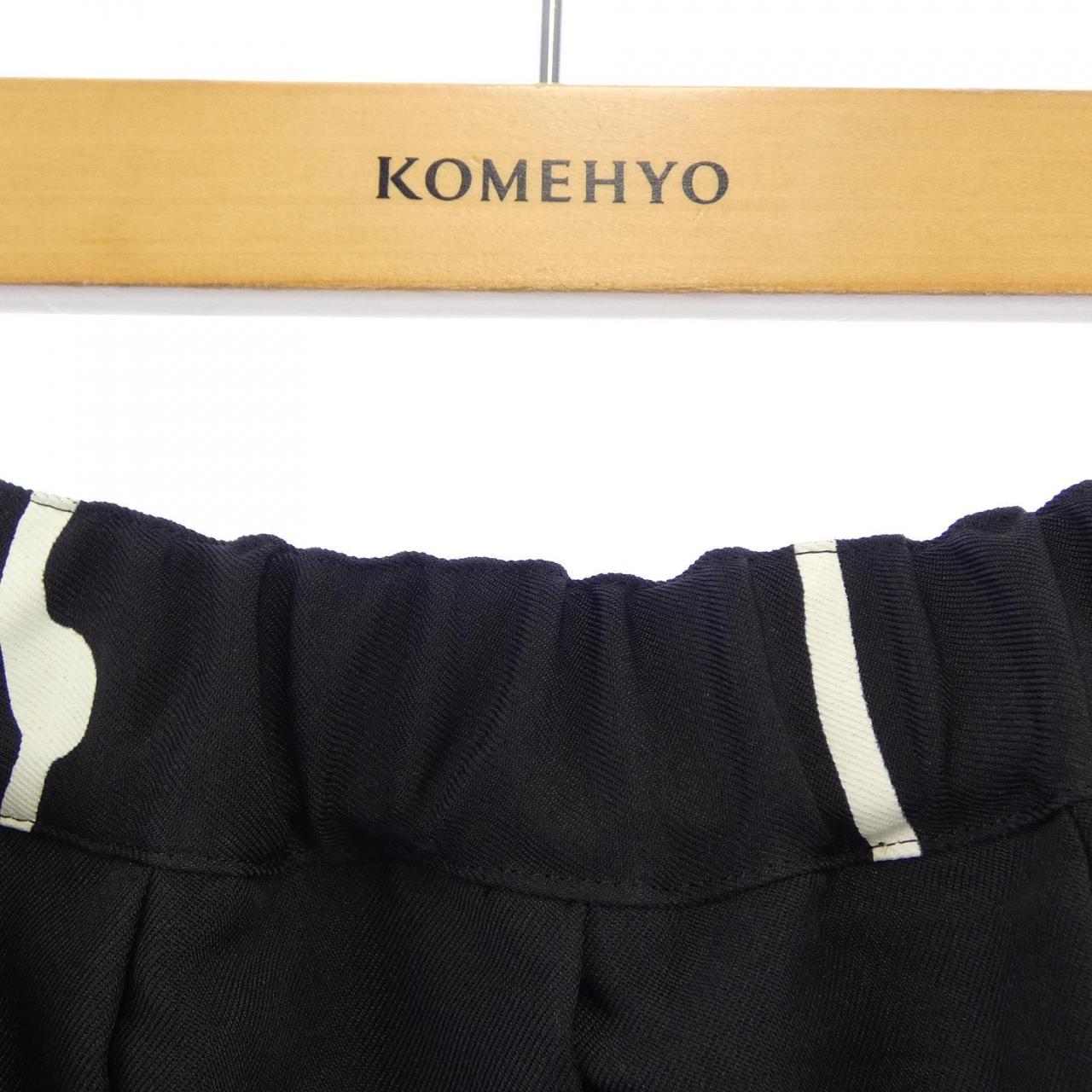 ブラックコムデギャルソン BLACK COMME des GARCONS 1P-S006 スカート