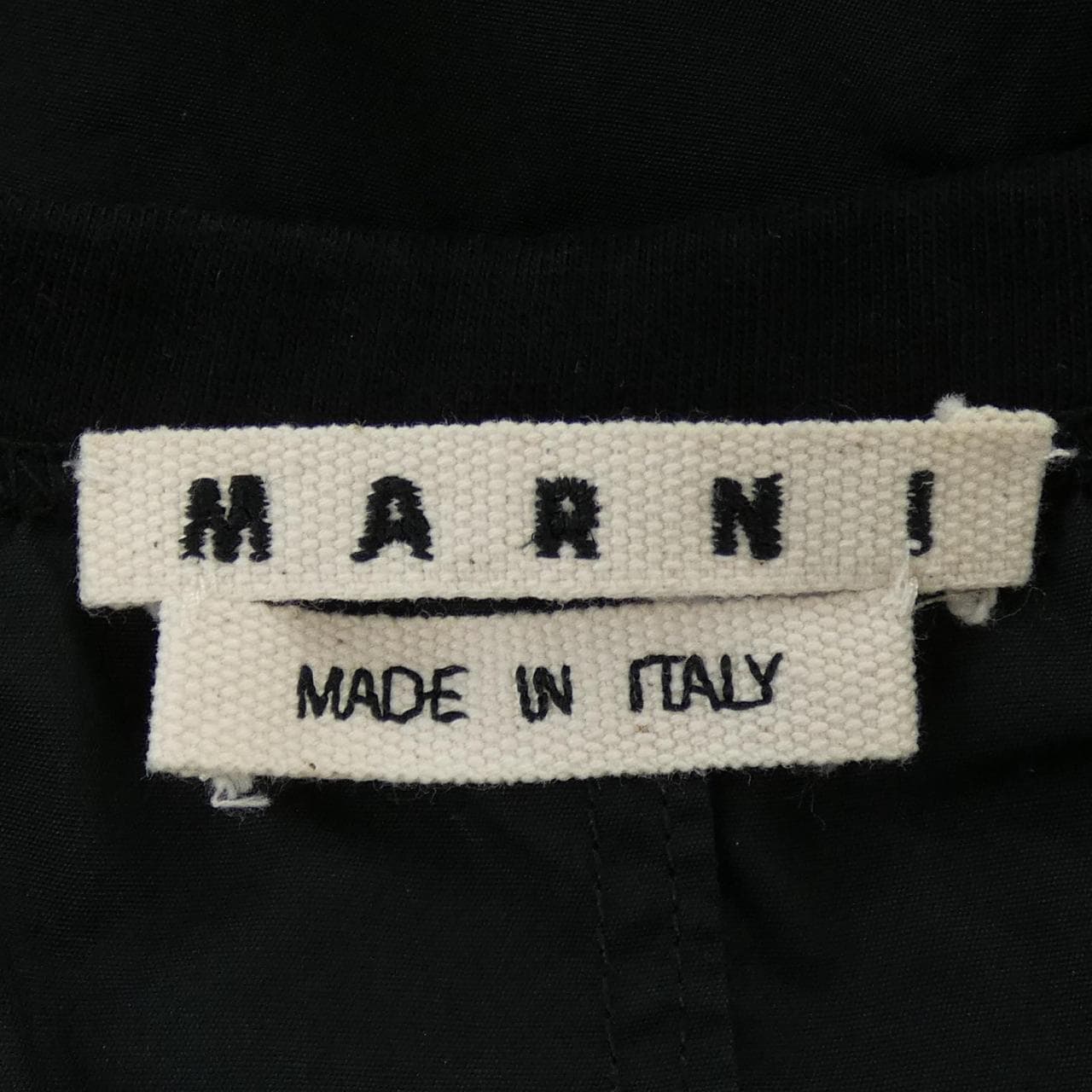 マルニ MARNI M05GC0036 Tシャツ