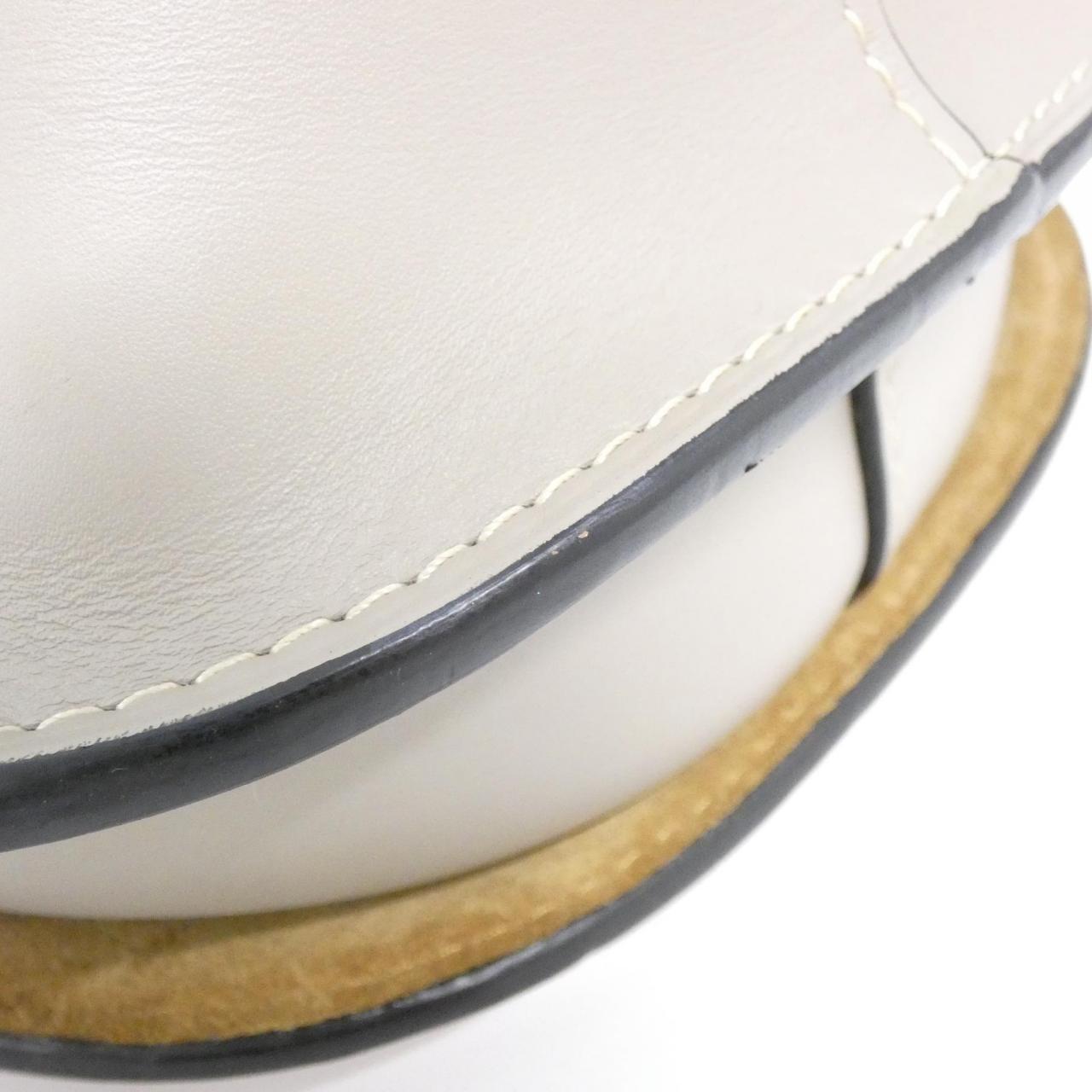 ロエベ ゲート スモール 321 54 T20 ショルダーバッグ